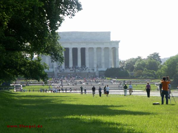 Freiheit?: Lincoln Memorial, Washington/DC im April 2004.
