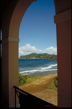 Ausblick: Bei Castries/St. Lucia, West Indies November 1995.
