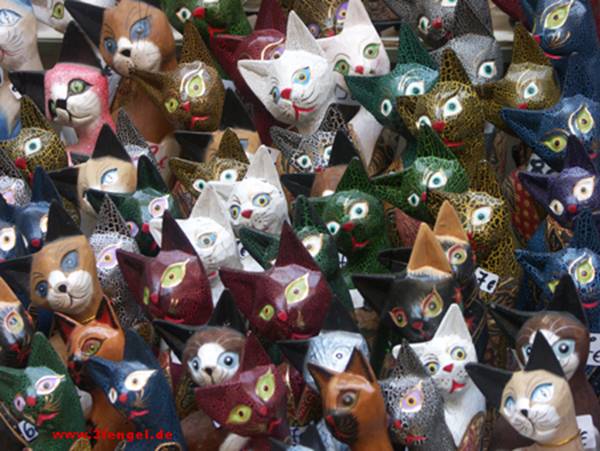 cat dolls on a market in Crete