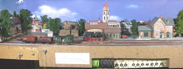 panorama view of Rheinheim Station, engine 92 on Track 1